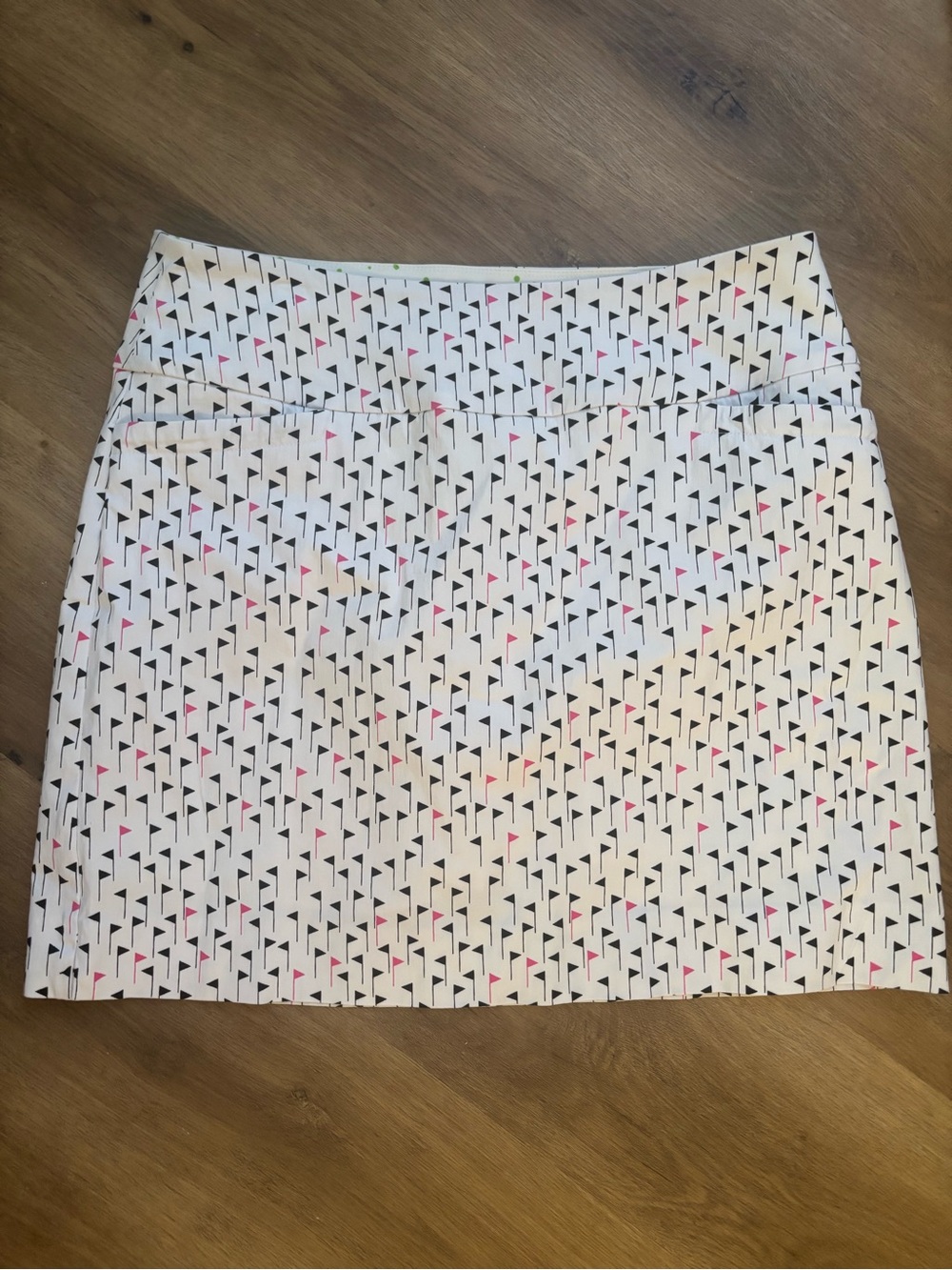 Swing control women’s golf skort